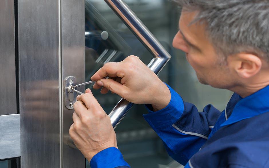 serrure porte Nanterre